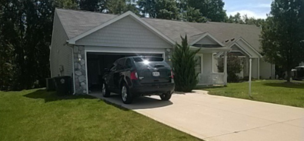 7306 Maeve Dr, Fort Wayne, IN 46835 - photo 1