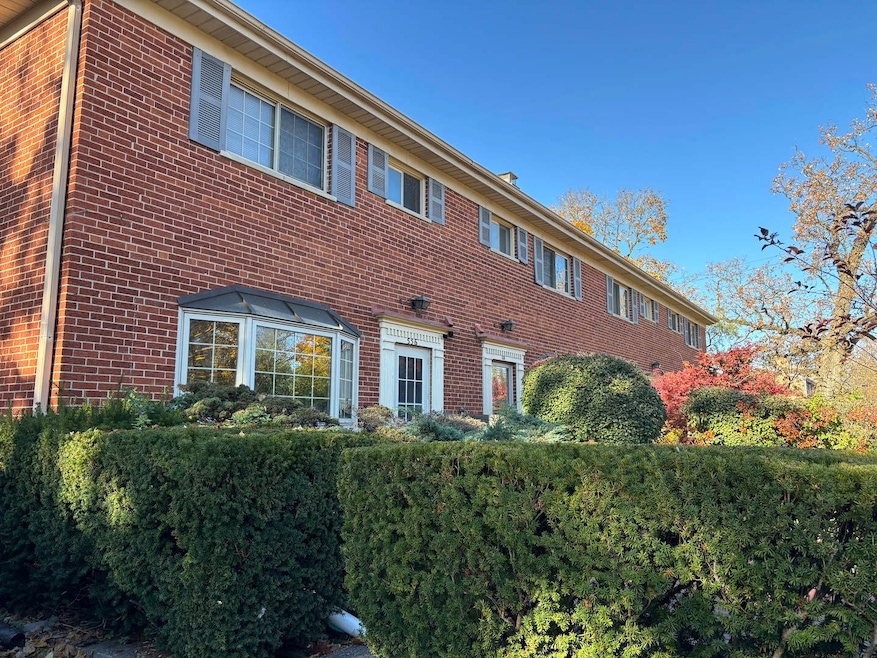 For Rent $2,500/month