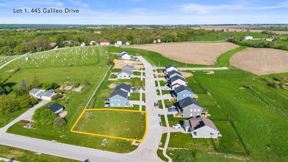 445 Galileo Dr, Riverside, IA 52327 - photo 1