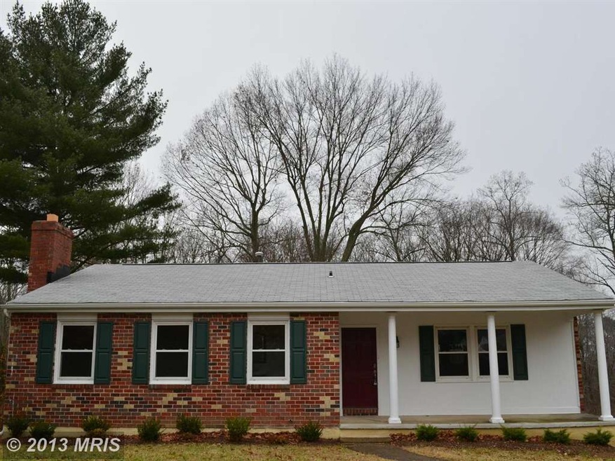 9504 Gunview Rd, Nottingham, MD 21236 - photo 1