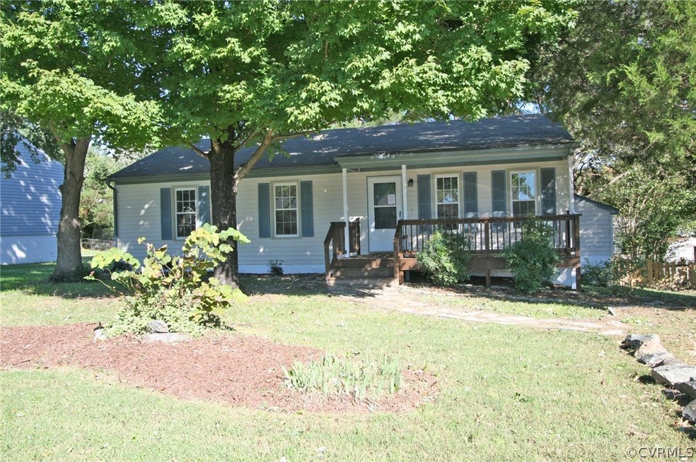 8919 Deerwater Rd, North Chesterfield, VA 23237 - photo 1