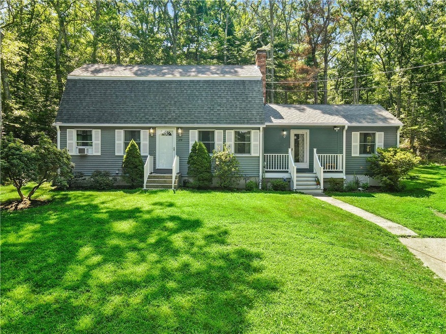 274 Laurel Ln, West Kingston, RI 02892 - photo 1