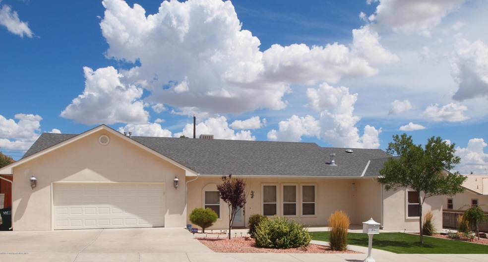 5602 Fawn Dr, Farmington, NM 87402 - photo 1