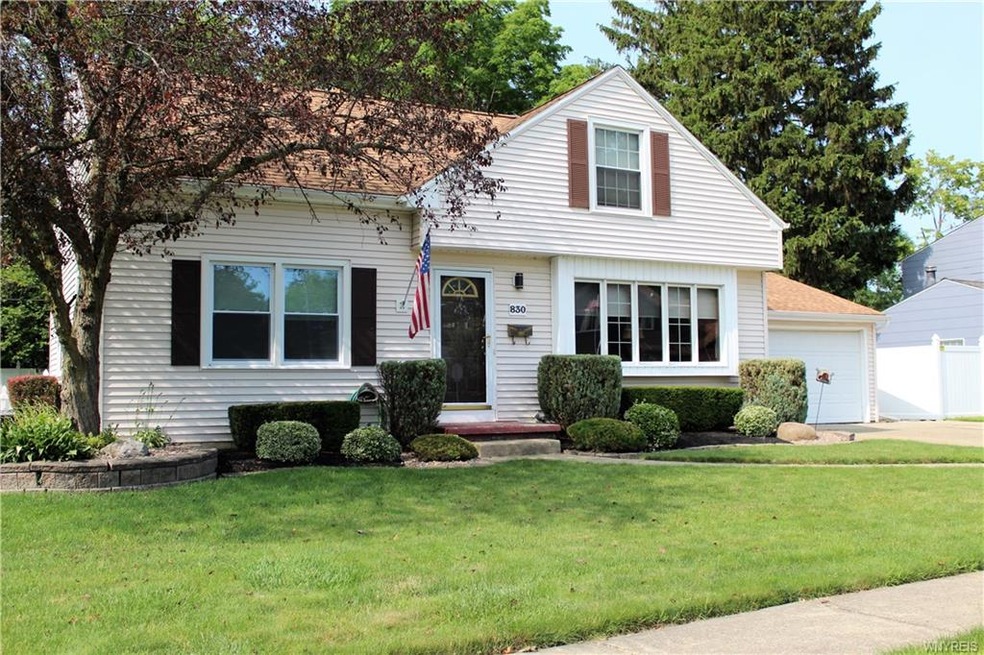 830 Deerfield Dr, North Tonawanda, NY 14120 - photo 1