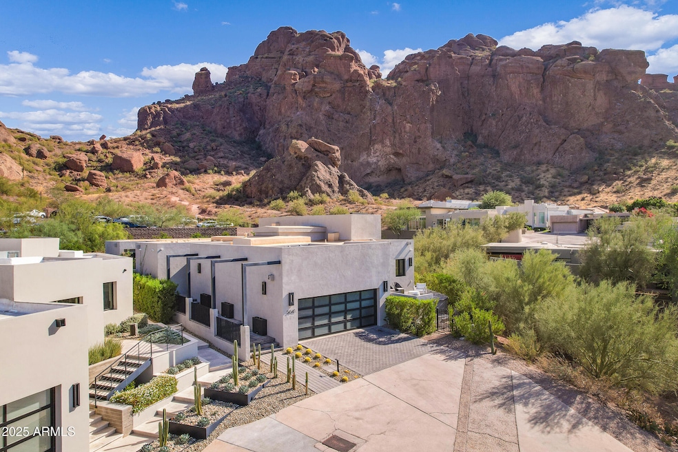 5841 N Echo Canyon Cir, Phoenix, AZ 85018 - photo 1