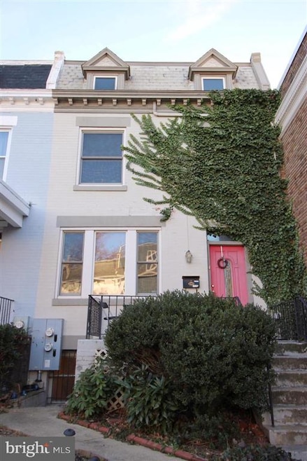 1434 Perry Place NW unit 2, Washington, DC 20010 - photo 1