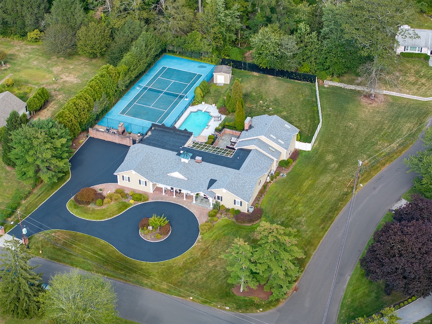 Pending $1,895,000