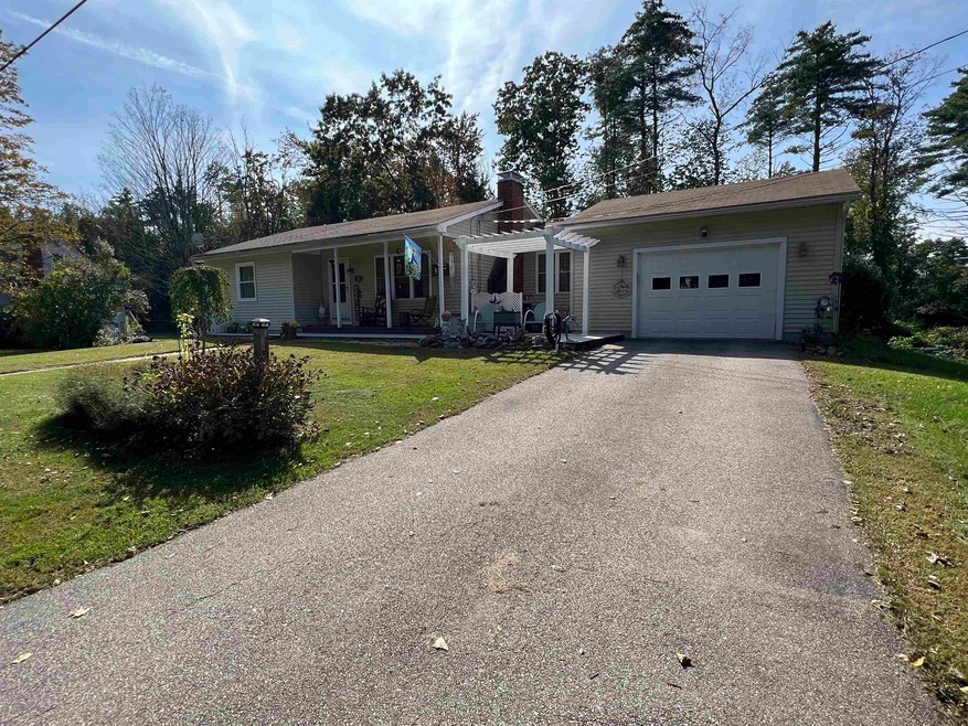30 Hampshire Dr, Franklin, NH 03235 - photo 1