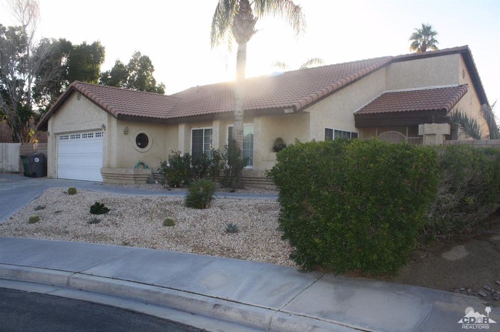 34006 Suncrest Dr, Cathedral City, CA 92234 - photo 1