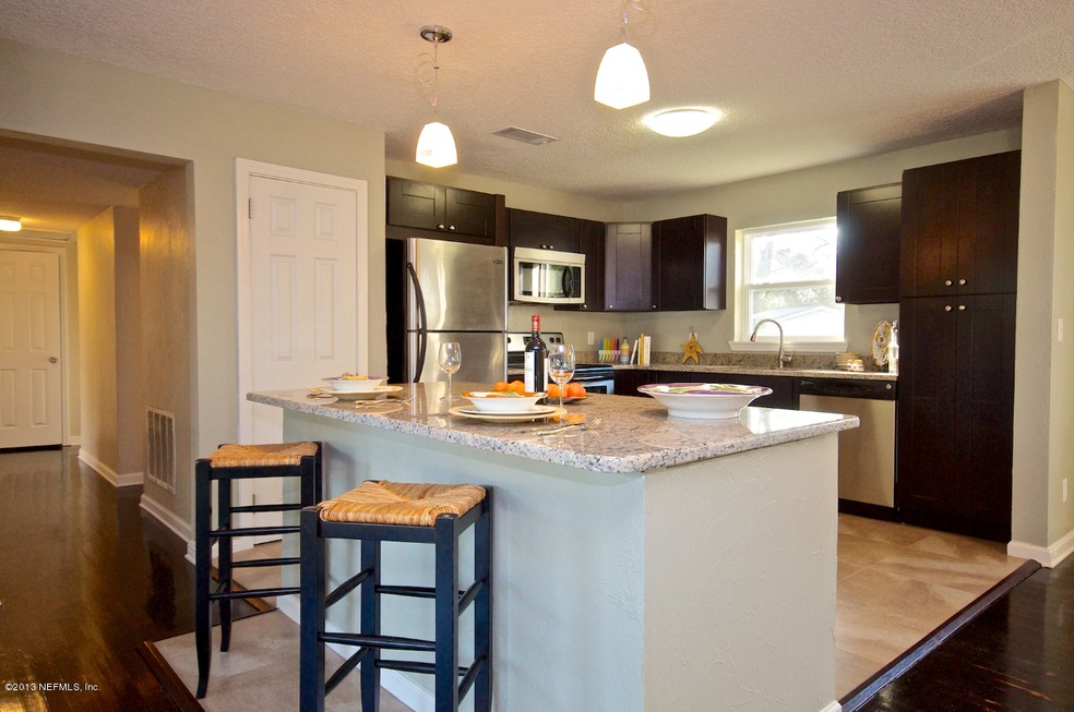 6826 Waikiki Rd, Jacksonville, FL 32216 - photo 1