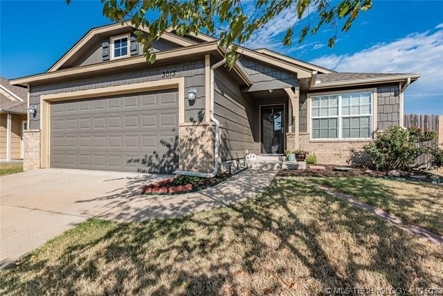 3013 N 22nd St, Broken Arrow, OK 74012 - photo 1