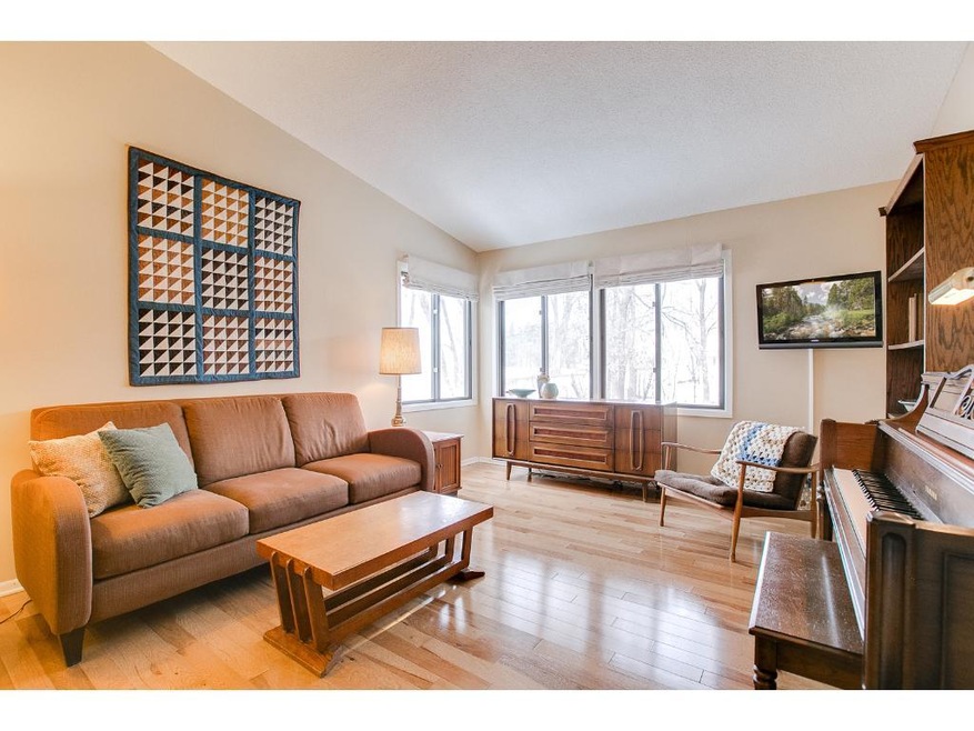 Welcome home to 4371 Arden View Court!