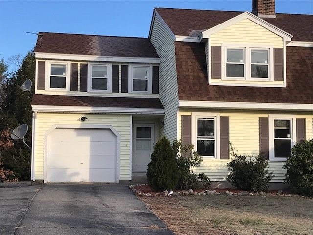 27 Mohawk Dr unit A, Londonderry, NH 03053 - photo 1