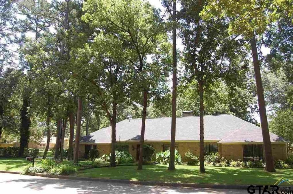 1421 1421 Devonshire, Tyler, TX 75703 - photo 1