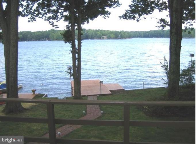 100 Spring Grove Ln, Locust Grove, VA 22508 - photo 1