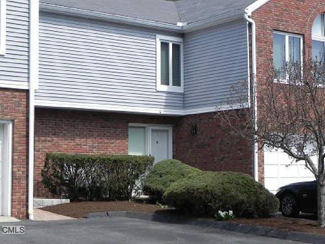 97 W Norwalk Rd unit 4, Norwalk, CT 06850 - photo 1