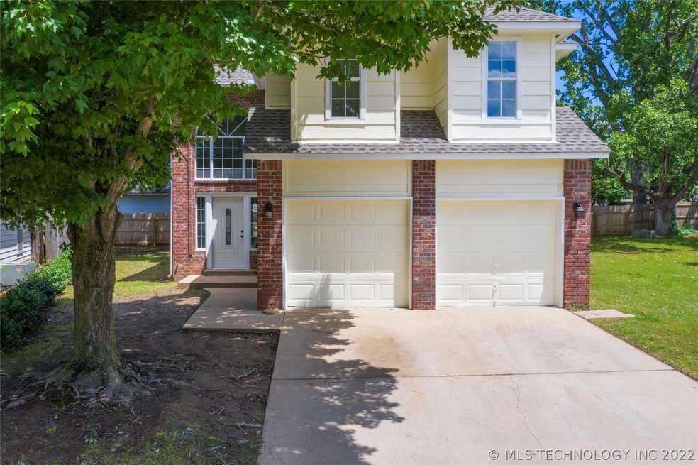Beautiful renovated Jenks Schools home
