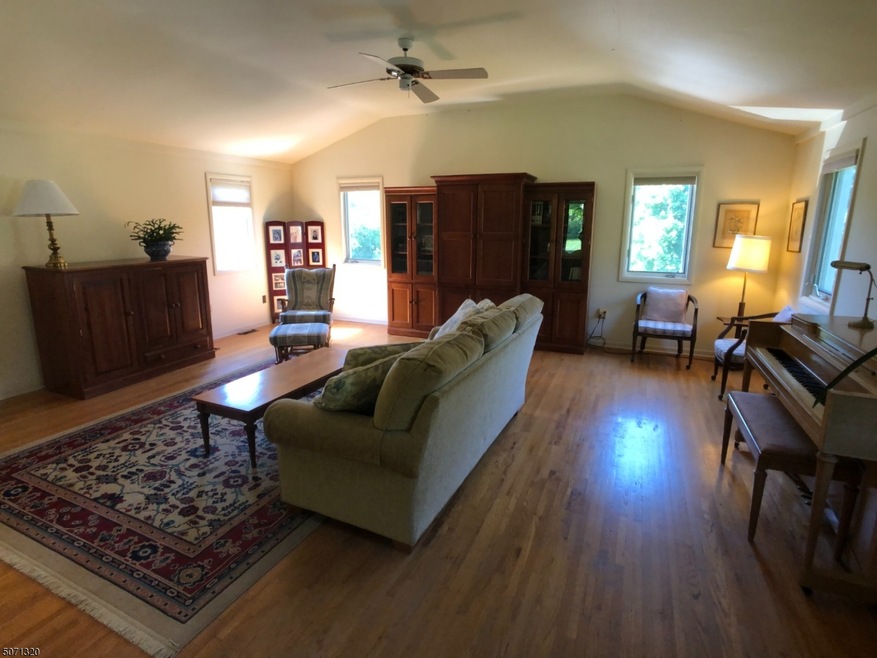 2 Deer Hill Rd, Asbury, NJ 08802 - photo 1