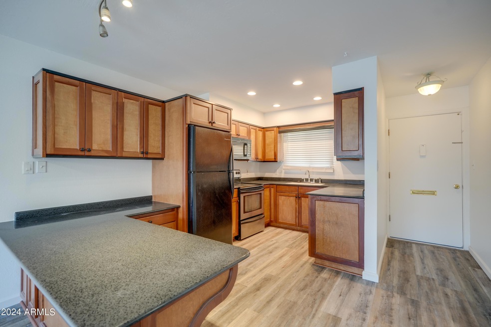 3 entry & kitchen