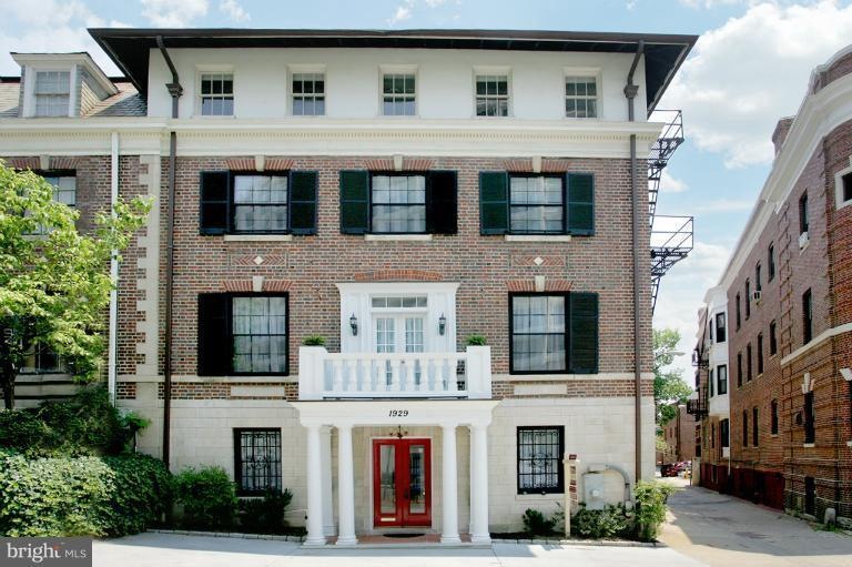 1929 19th St NW, Washington, DC 20009 - photo 1
