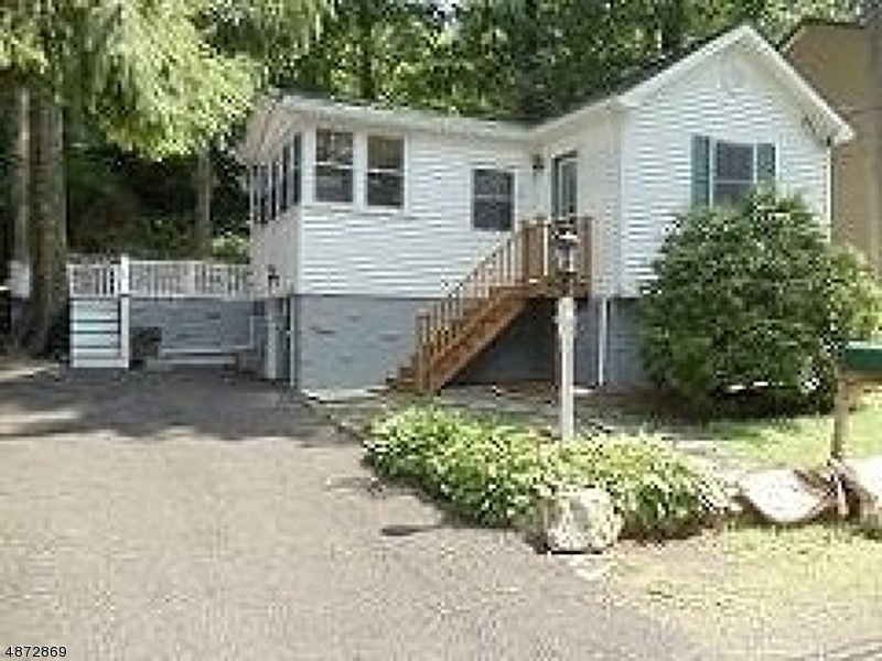 156 Castle Rock Rd, Lake Hopatcong, NJ 07849 - photo 1