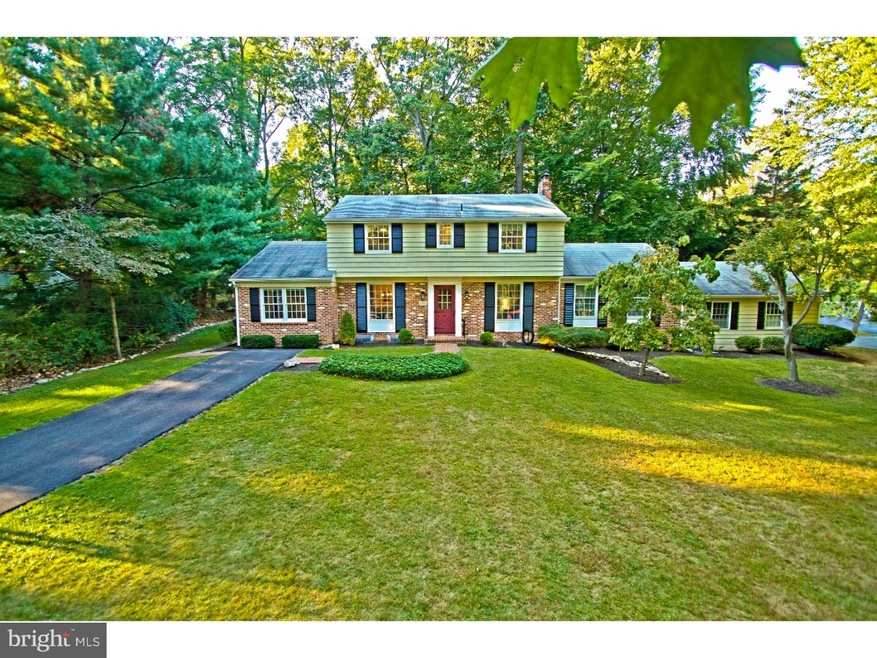 40 Woodland Cir, Downingtown, PA 19335 - photo 1