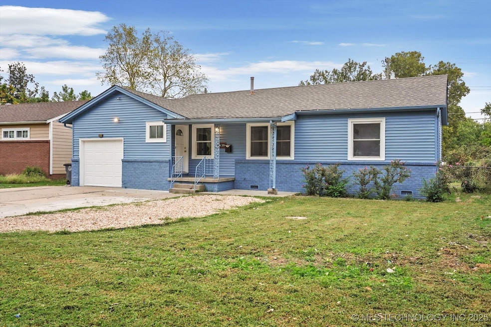 9129 E 3rd Place, Tulsa, OK 74112 - photo 1