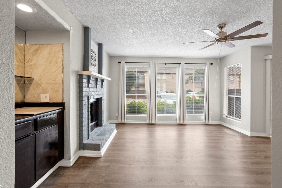 Tastefully updated ground floor unit.
