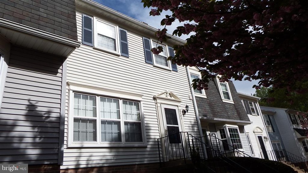 6108 Old Landing Way unit 65, Burke, VA 22015 - photo 1