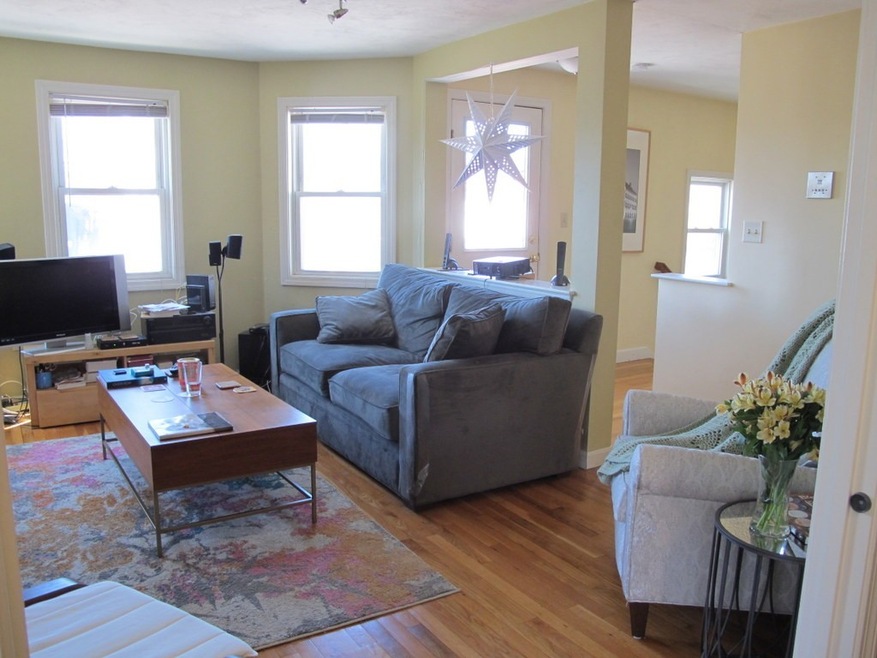 74 Dane St unit 3, Somerville, MA 02143 - photo 1
