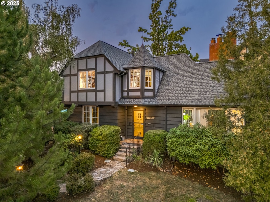 Sold $995,000 • Co-Listing Agent