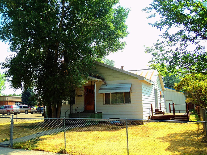 713 Russell St, Craig, CO 81625 - photo 1