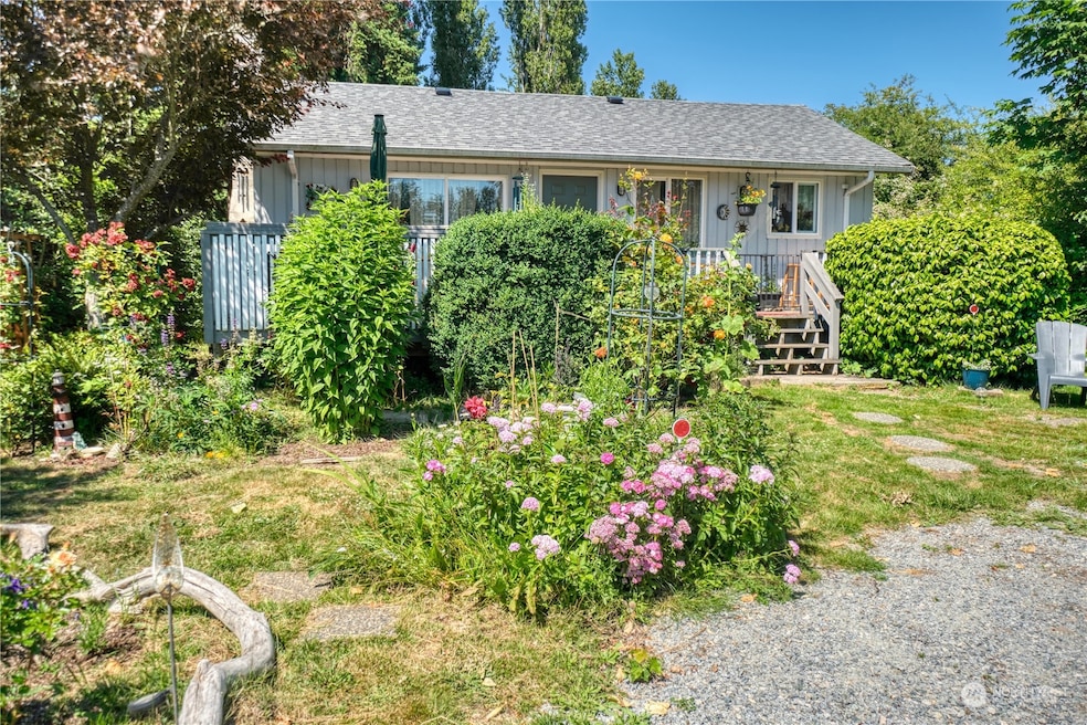 1568 Panorama Dr, Point Roberts, WA 98281 - photo 1