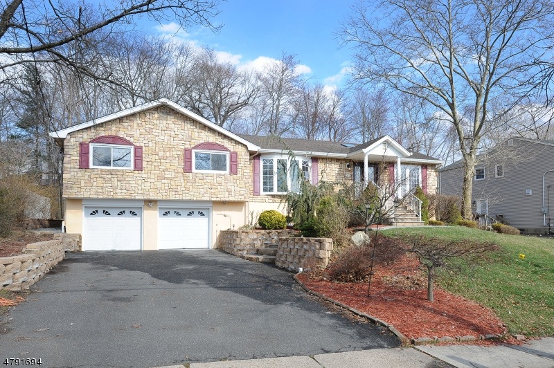 21 Sinclair Dr, Wayne, NJ 07470 - photo 1