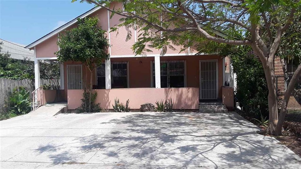 708 Cortez St, Laredo, TX 78040 - photo 1