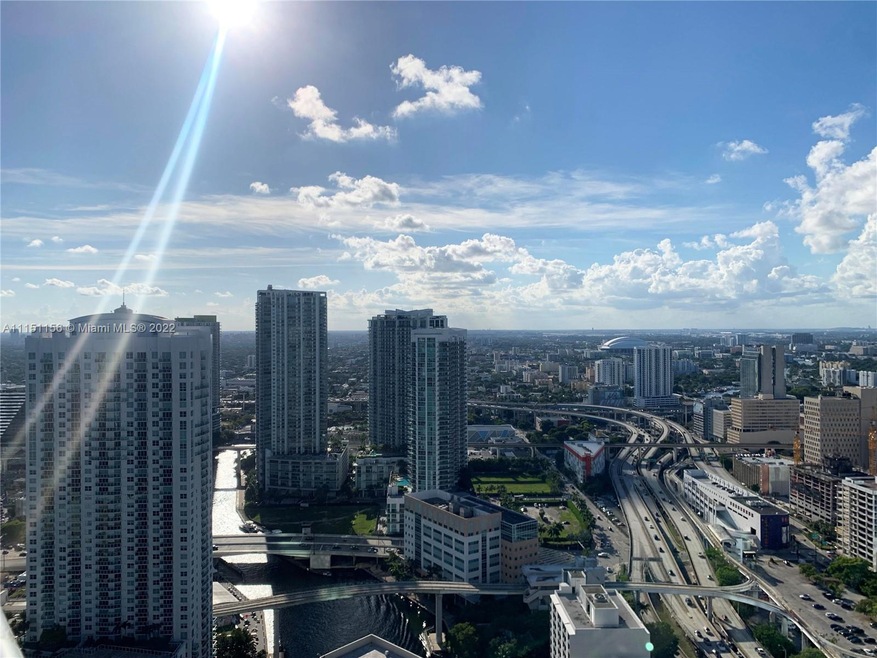 200 Biscayne Boulevard Way unit 4412, Miami, FL 33131 - photo 1