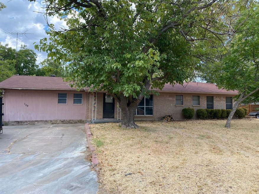 Sold • Co-Listing Agent