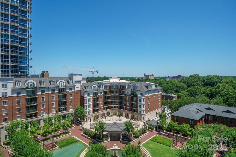 5th & Poplar Condominiums unit 812, Charlotte, NC 28202 - photo 1