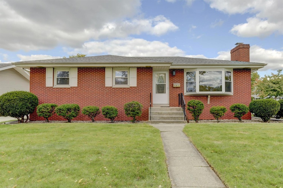 721 211th Place, Dyer, IN 46311 - photo 1