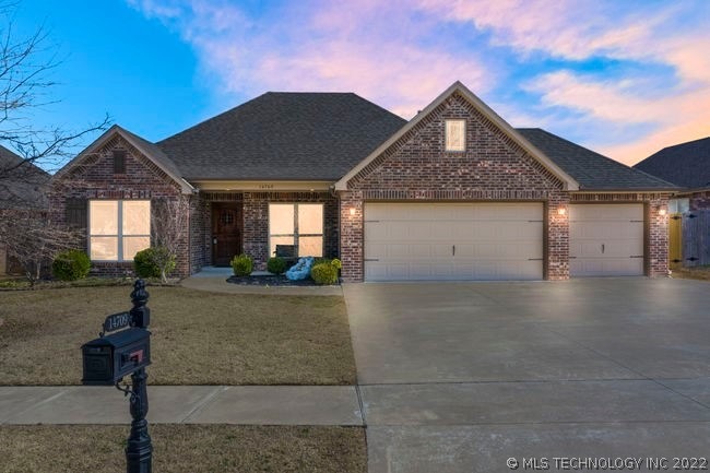 14709 S Justin Ave, Glenpool, OK 74033 - photo 1