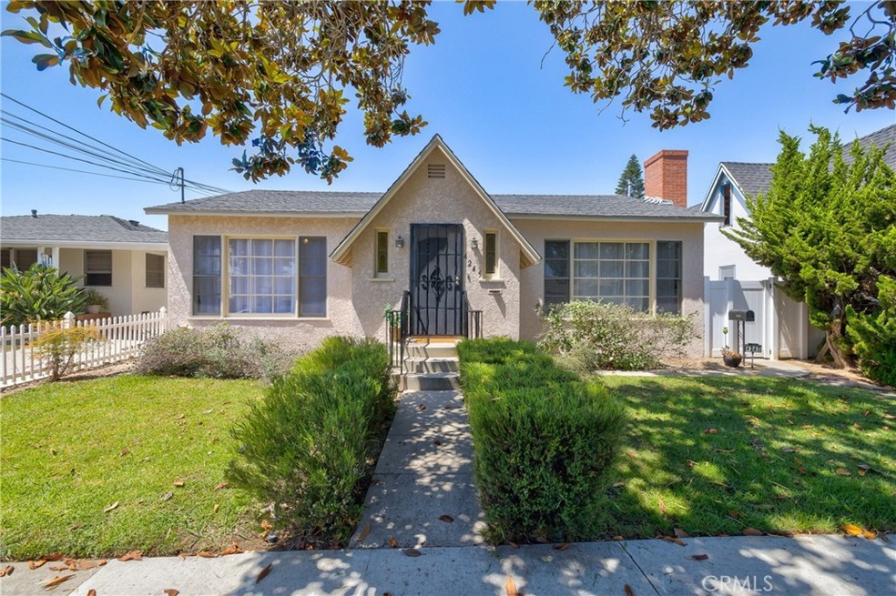 Sold $1,230,000 • Co-Listing Agent