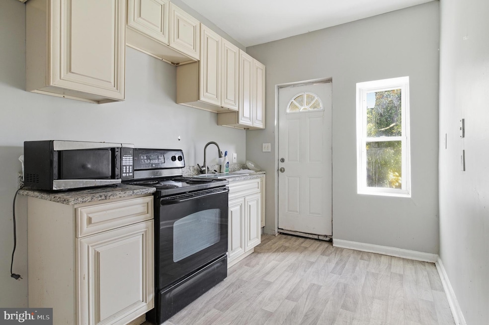 3505 Virginia Ave, Baltimore, MD 21215 - photo 1