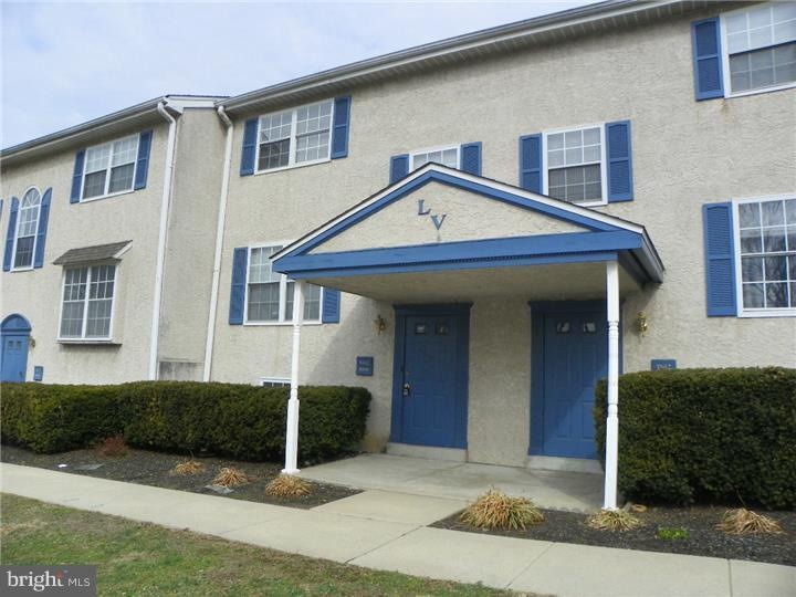 44 S Lansdowne Ave unit 1002, Lansdowne, PA 19050 - photo 1