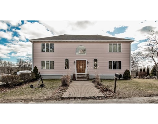 11 Ellery St, Gloucester, MA 01930 - photo 1