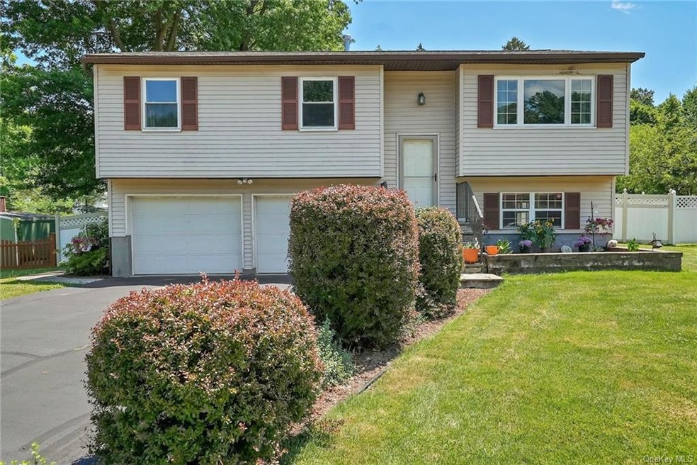 33 Newbury St, Monroe, NY 10950 - photo 1