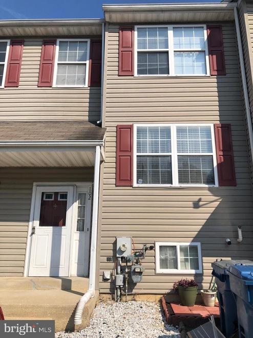102 Wimbledon Ct, Bear, DE 19701 - photo 1