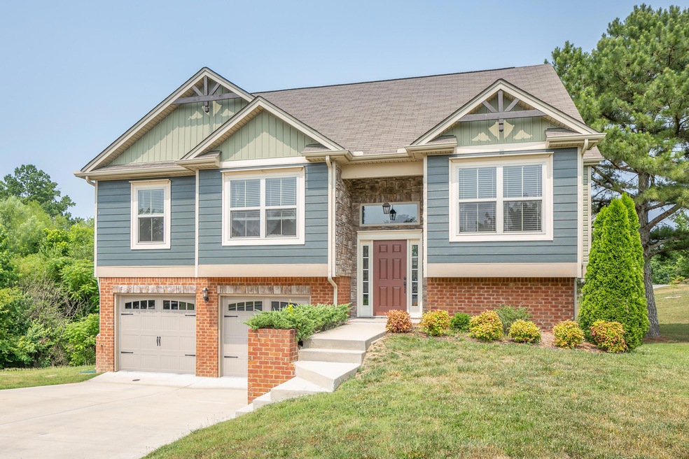 9123 Berank Ln_Front 1_Choice Homes_by 1