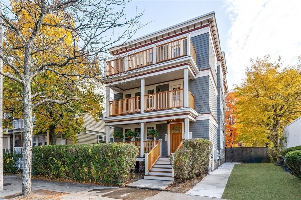 744 Washington St unit 3, Boston, MA 02124 - photo 1