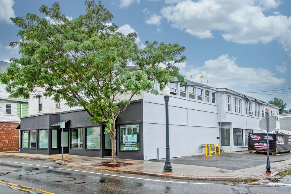 3 Highland Ave unit 3, Ludlow, MA 01056 - photo 1