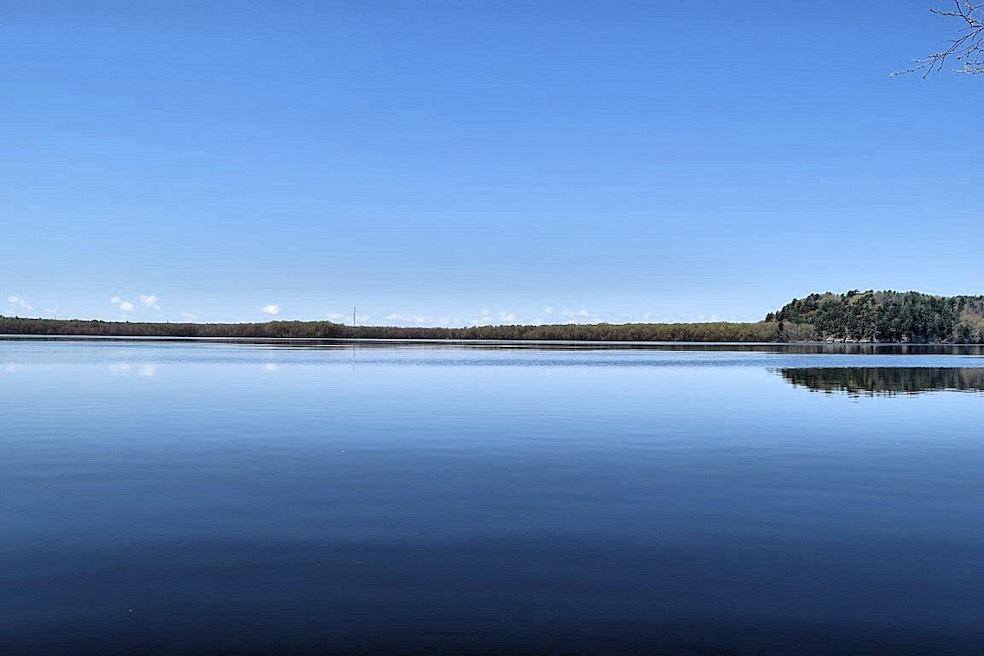 Bldg 20 3-4 Greenway Crossing Pv, Wisconsin Dells, WI 53965 - photo 1